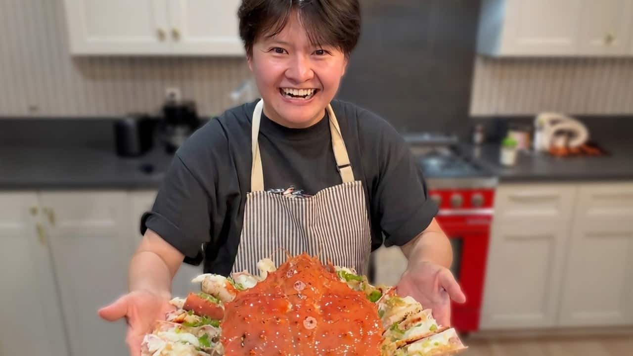 Family bankruptcy redirects Chinese student to acclaimed chef career