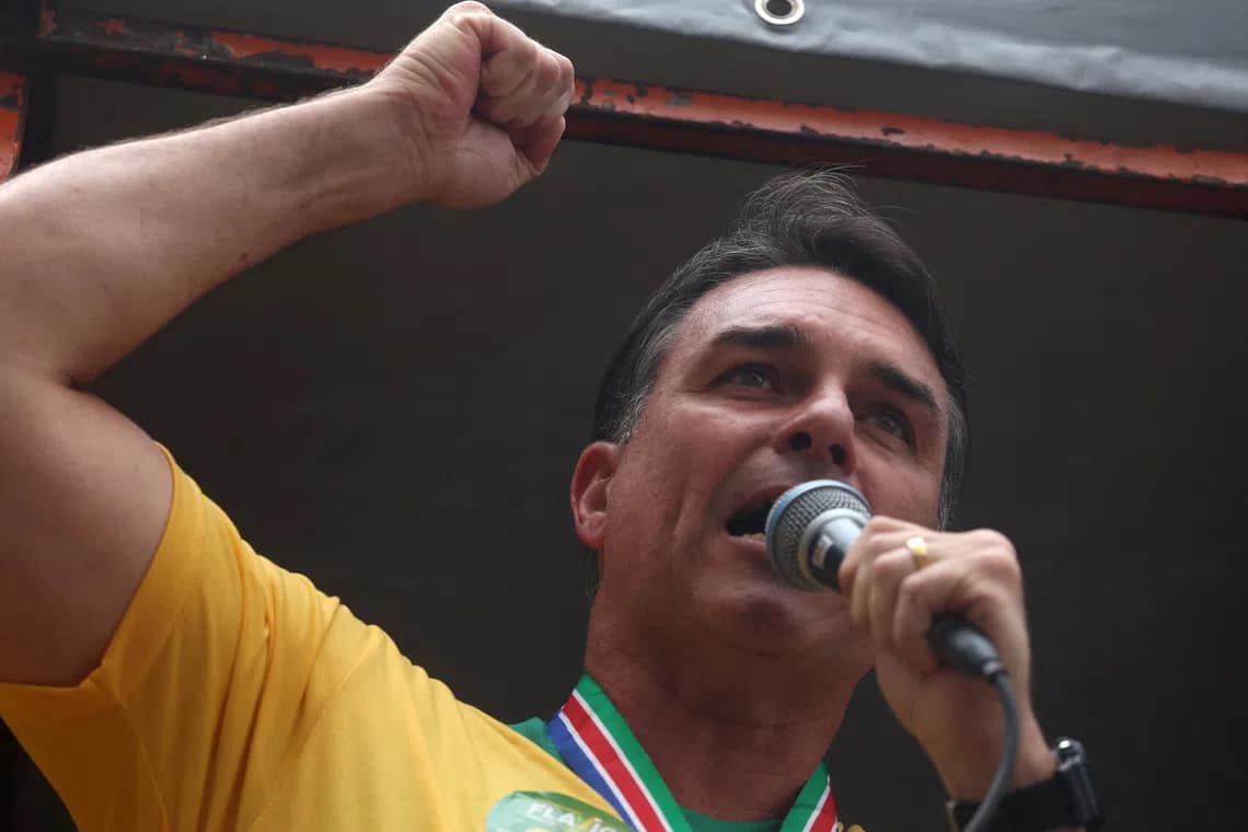 Lula, Flavio Bolsonaro statistically tied in Brazil runoff poll