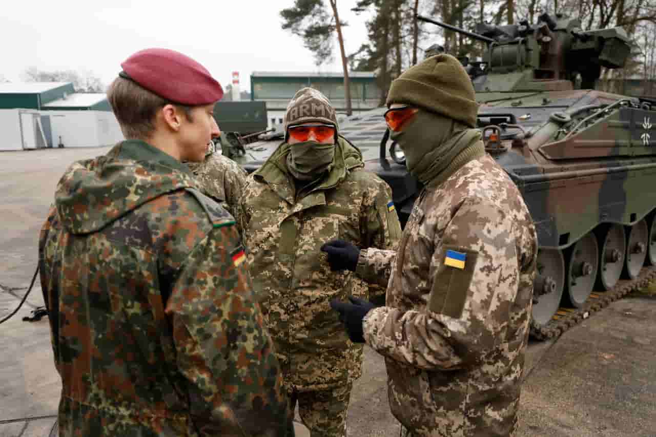 Ukrainian soldiers desert training in Germany