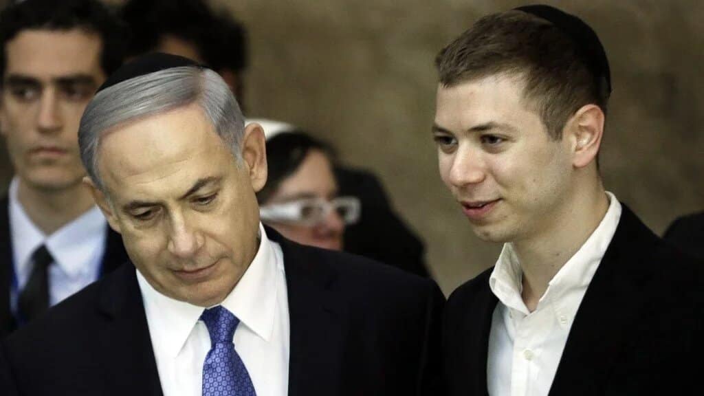 Yair Netanyahu changes name to Yonatan Hon