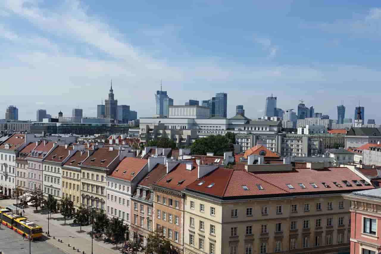 Poland arrests Ukrainian man over alleged Russian-backed assassination plot