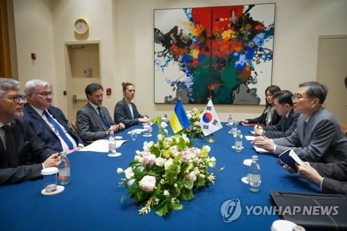 South Korea seeks apology from Ukraine over N.K. POW disclosure