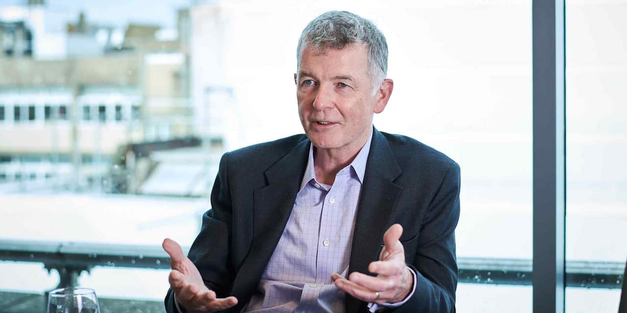 Former MI6 Chief: Trust is Key in Turbulent World, Putin Cannot Succeed in Ukraine