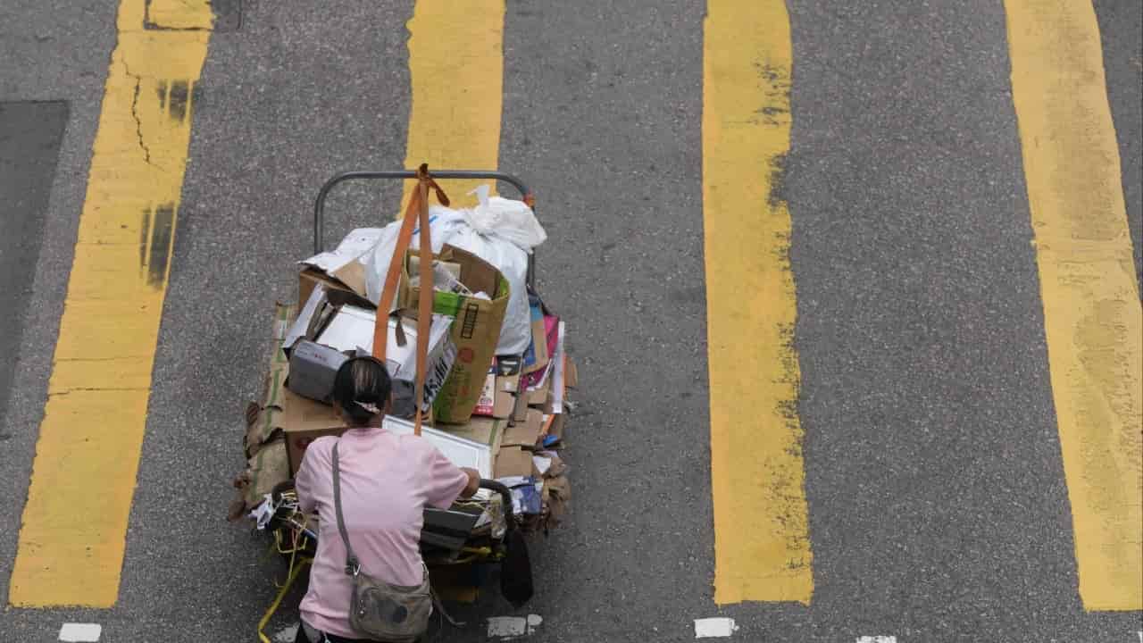 New HK$45,000 job scheme expected to benefit single-parent families most