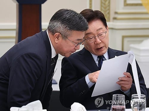 President Lee to review AI investment initiative progress
