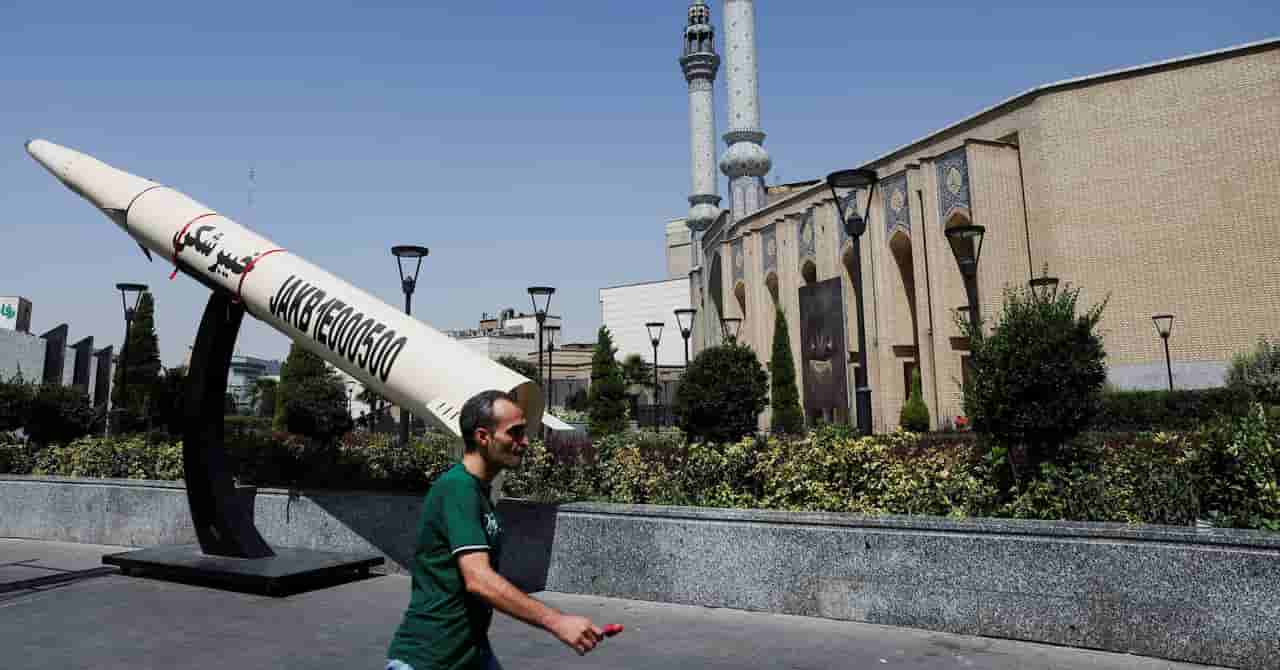 Iran, US negotiators report progress on nuclear deal, sanctions waivers
