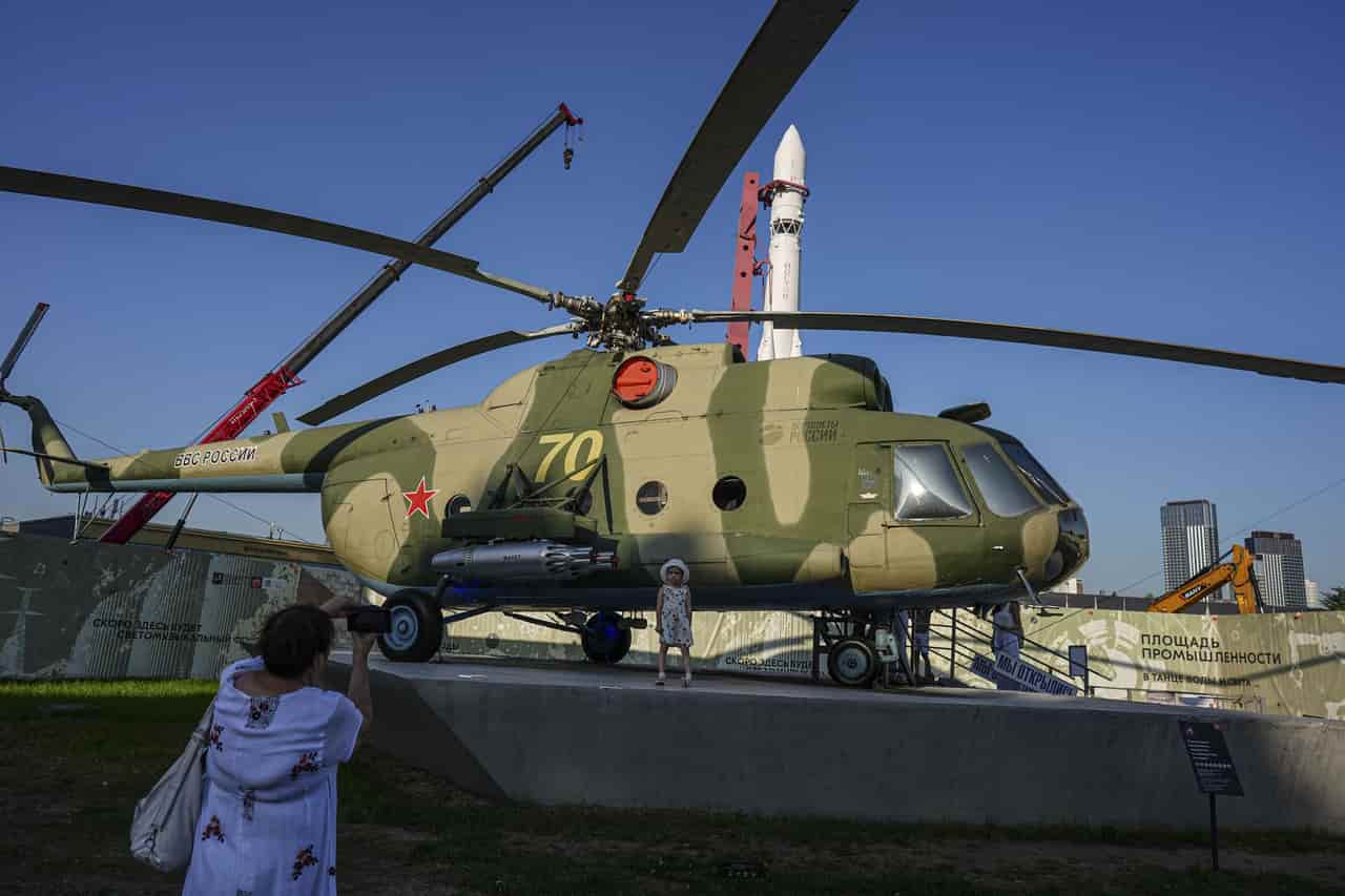 Russian Mi-35 fighter jet reportedly shoots down Mi-8 helicopter in friendly fire incident