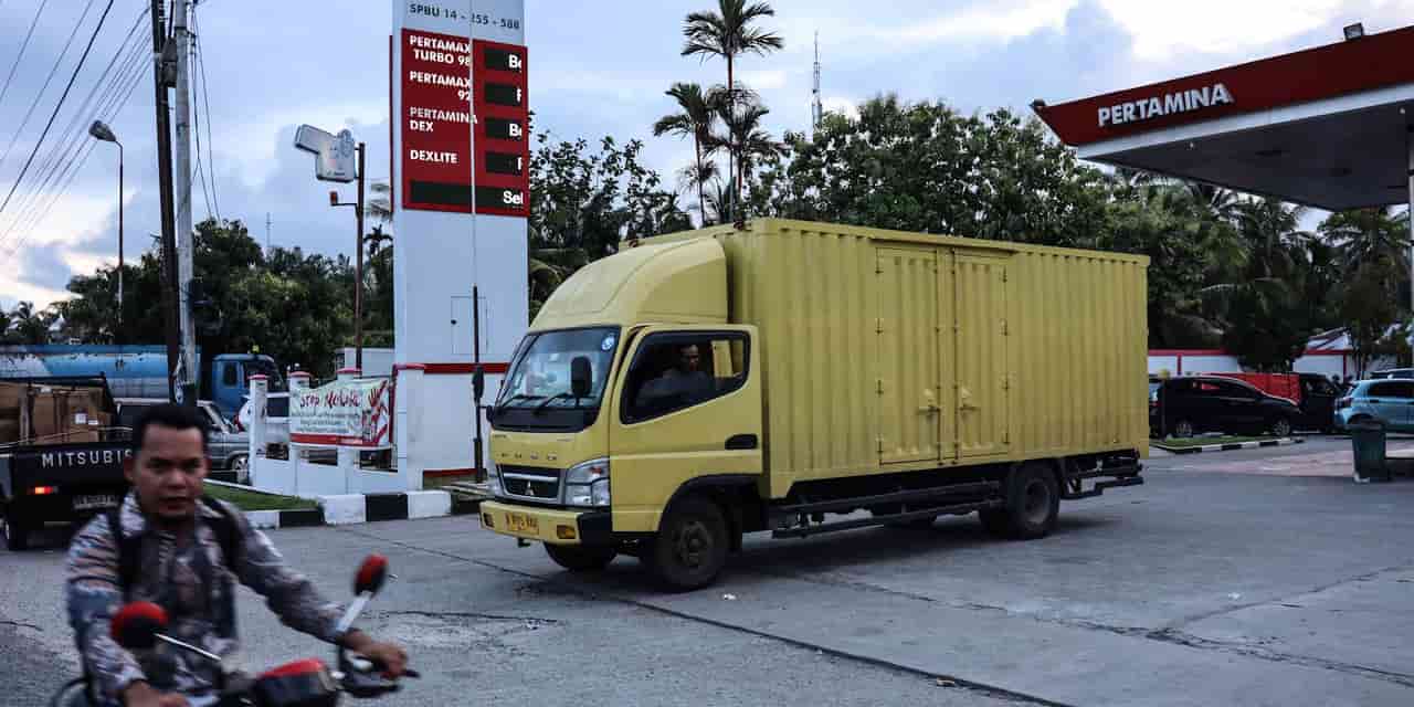 Indonesia faces fuel, power shortages amid Middle East conflict