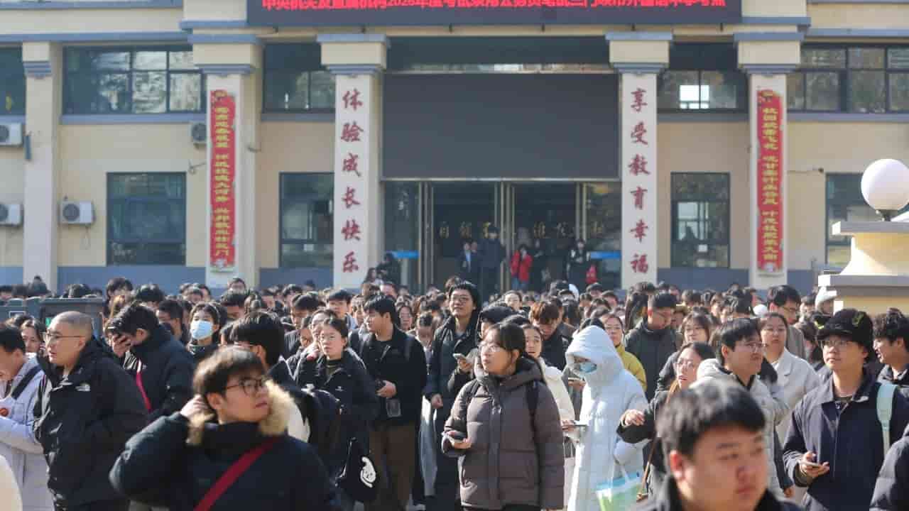 China expands tax workforce amid intensified enforcement