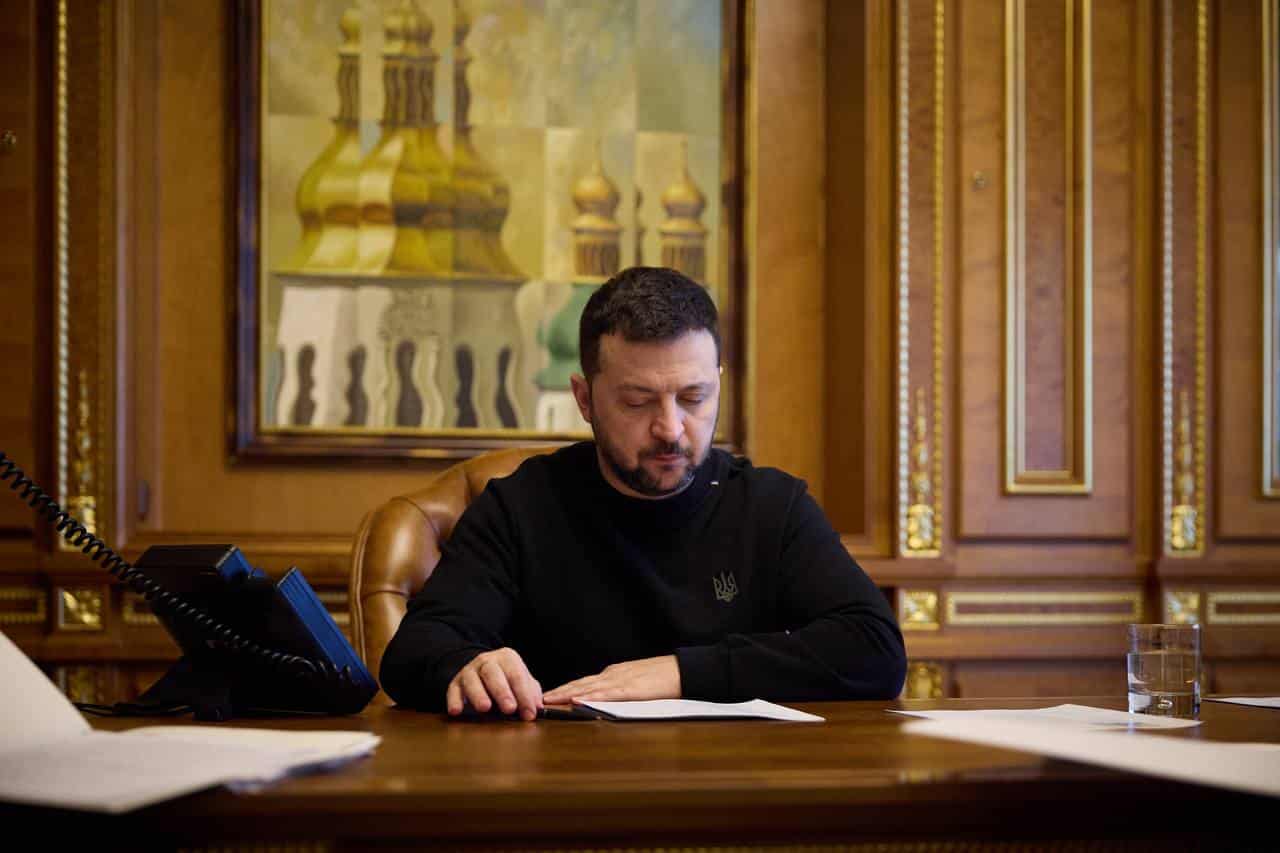 Zelensky requests 300 Patriot missiles for winter air defense