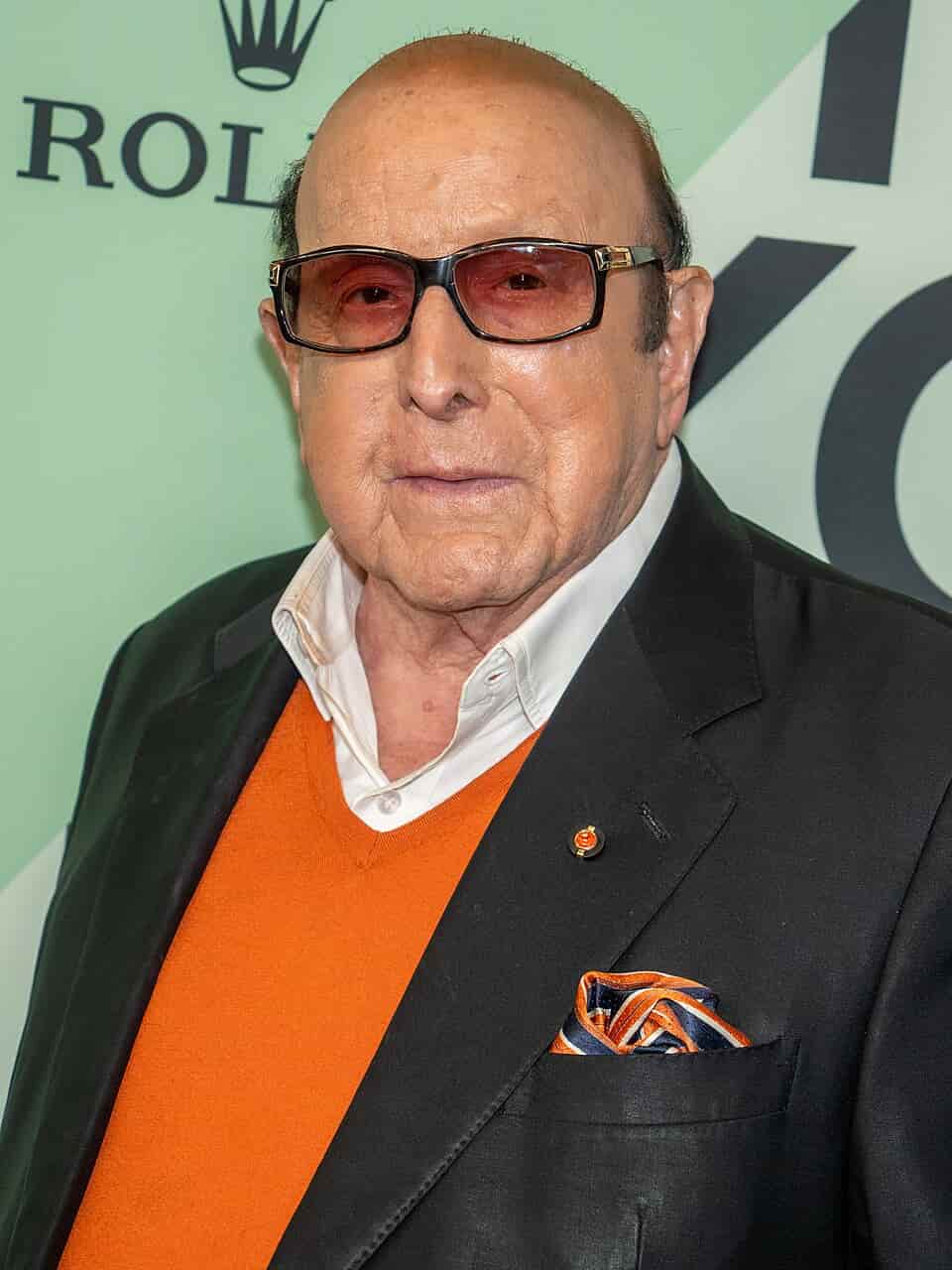 Clive Davis, Music Industry Executive Who Signed Springsteen and Houston, Dies at 94