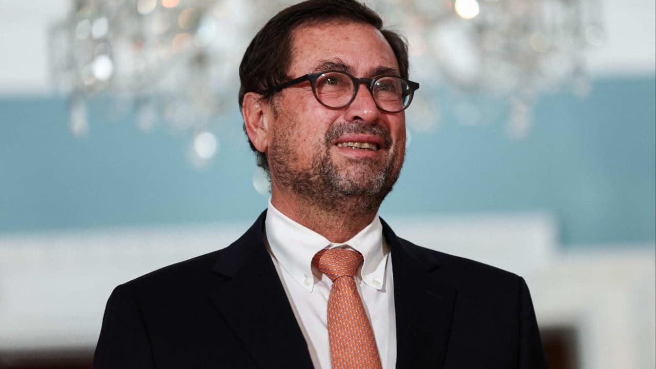 Chile Seeks Non-China Copper Buyers Amid $100 Billion Mining Investment Plan