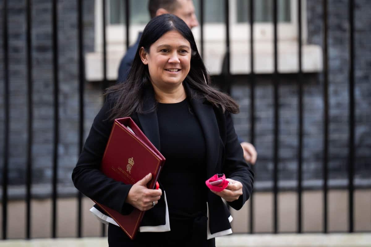 Home secretary donor reprimanded by accountancy regulator