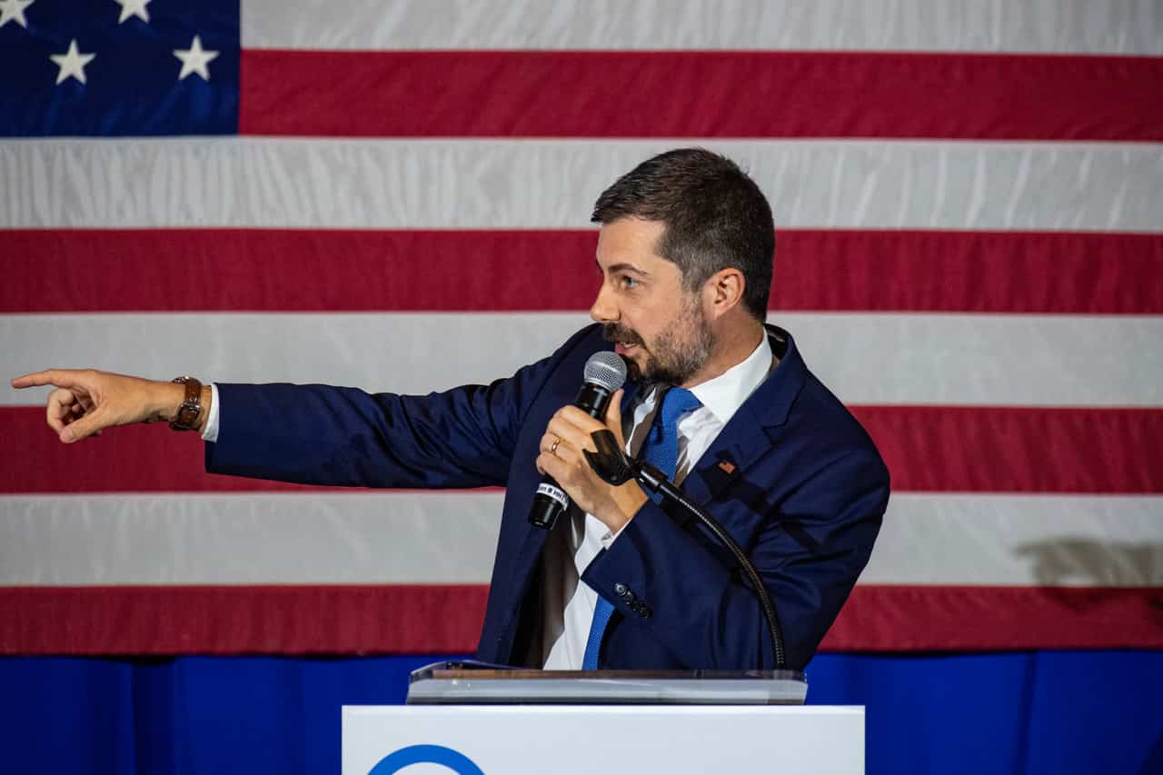 Buttigieg campaigns for midterms, eyes future political role