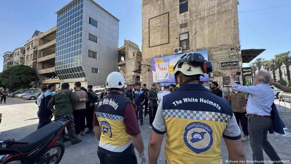 Damascus cafe blast kills 9, injures 20