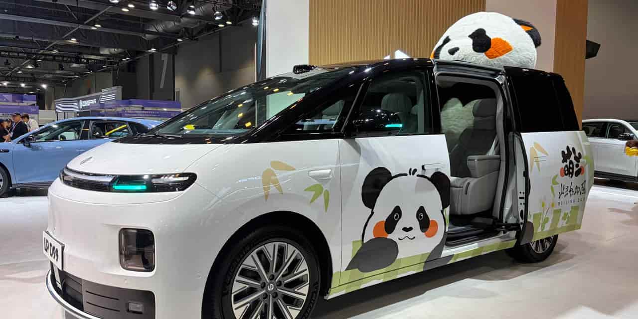 China automakers face export slowdown amid weakening domestic demand