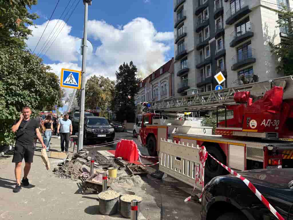 Russian drones strike Kyiv, injuring at least 7