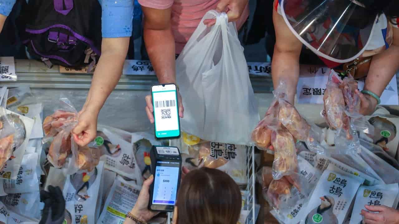 Can businesses refuse cash payments in the US?
