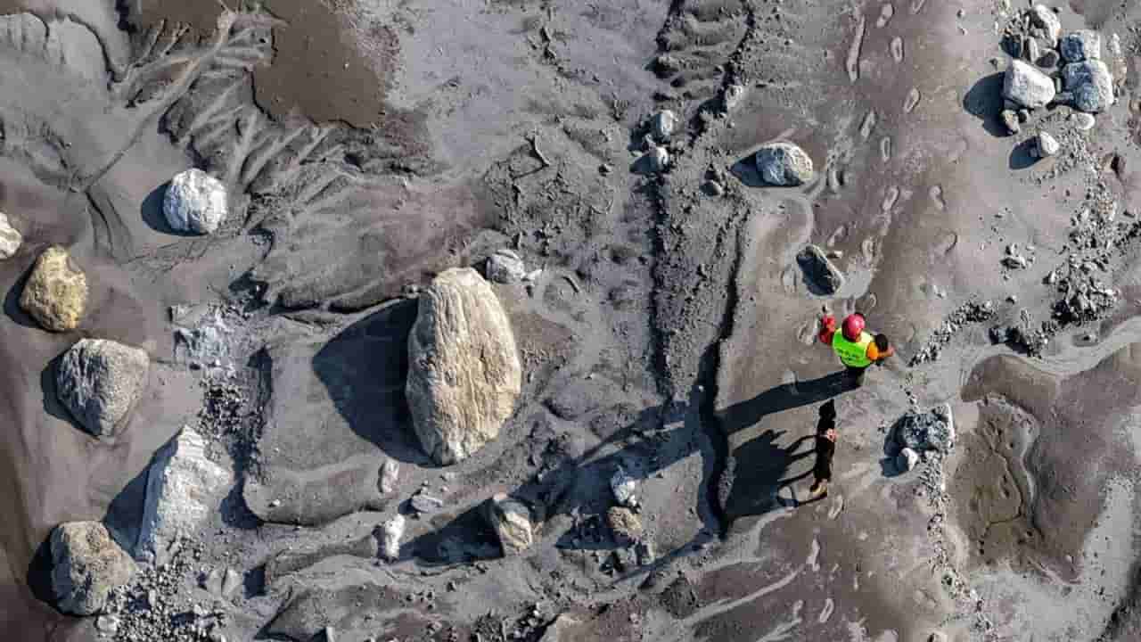 Malaysian trekker survives Nepal floods after taking detour