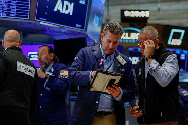 Wall St opens higher on Mideast hopes, offsetting SpaceX and AMD stock drops