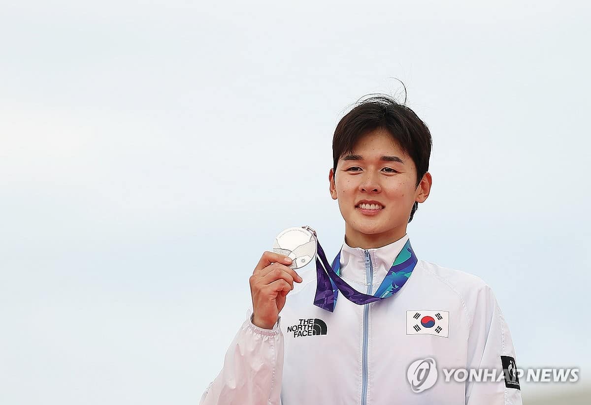 Jun Woong-tae helps South Korea win team gold at Asian Games after missing individual title