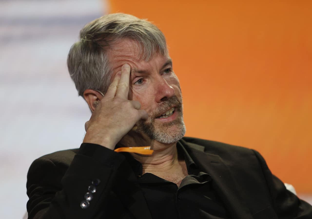 MicroStrategy Boosts Cash to $3.75B, Buys Back $25M of Preferred Stock