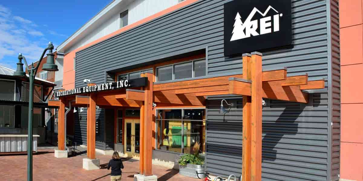REI blames Meta AI for bike ad with two sets of handlebars