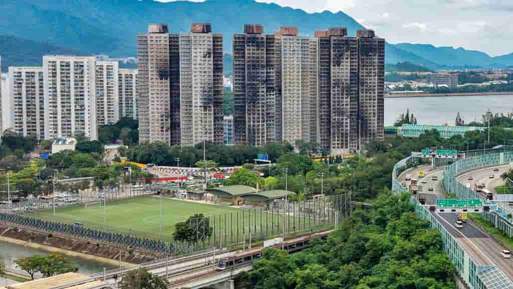 82% of Wang Fuk Court flat owners accept buy-back offer