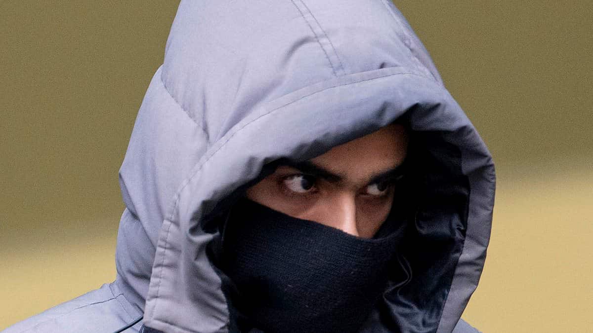 Man denies helping escaped prisoner Daniel Khalife with £400 cash