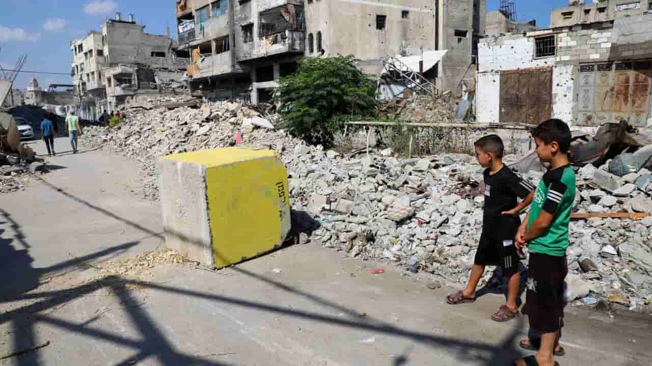 Israel Expands 'Yellow Line' Military Zone, Forcing Gazans From Homes