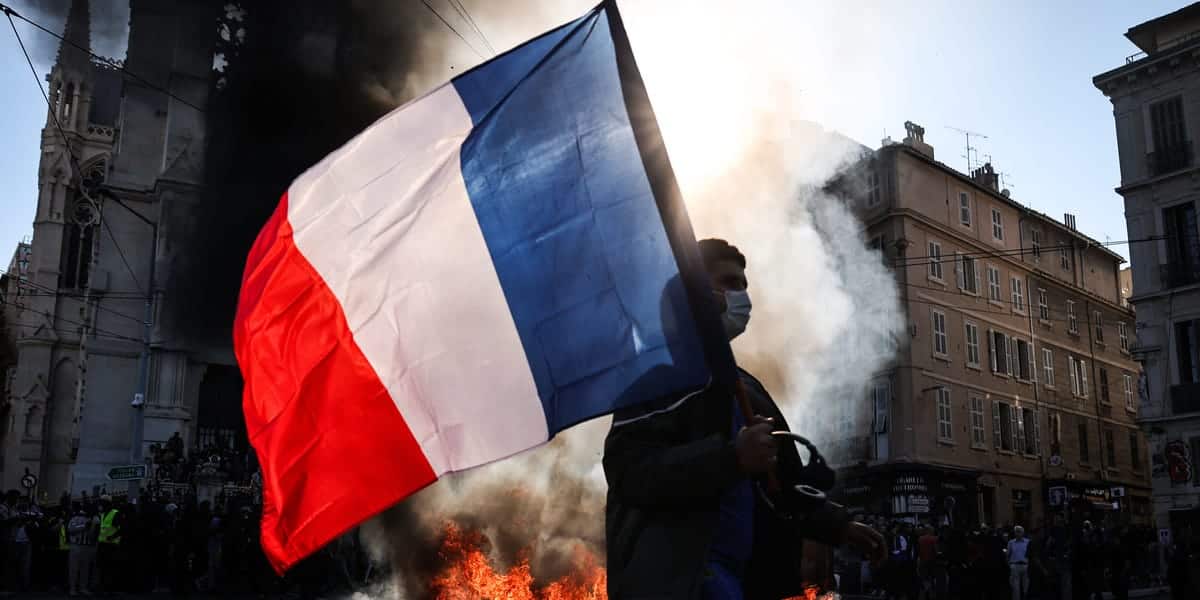 France's riots highlight growing risk for its battered bond market