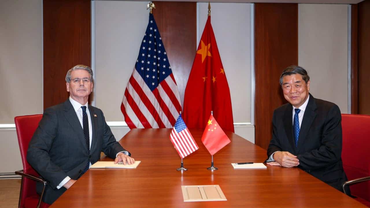 US and China extend trade truce by two months amid ongoing rifts