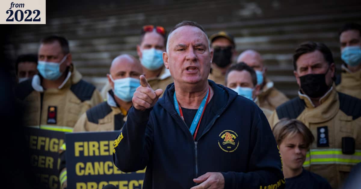Victorian firefighters urge voters to put Labor last in election blow