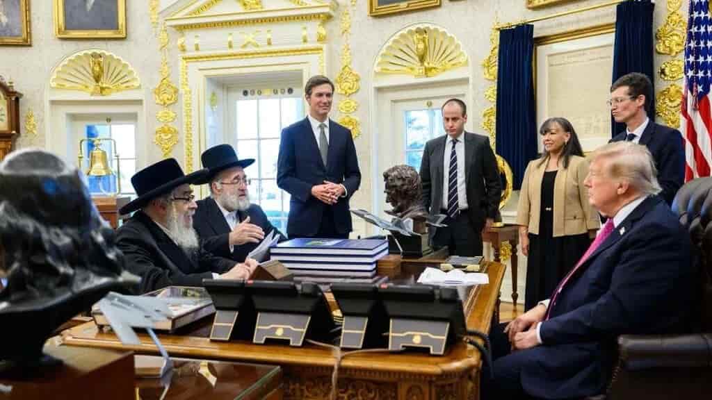 Trump meets with anti-Zionist Orthodox Jewish leaders at White House