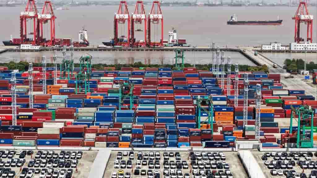 China proposes Apec free-trade area to counter US influence