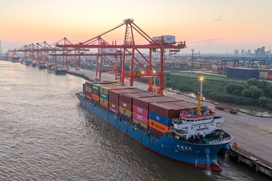 China Q3 GDP seen at 4.4% on exports, domestic demand lags