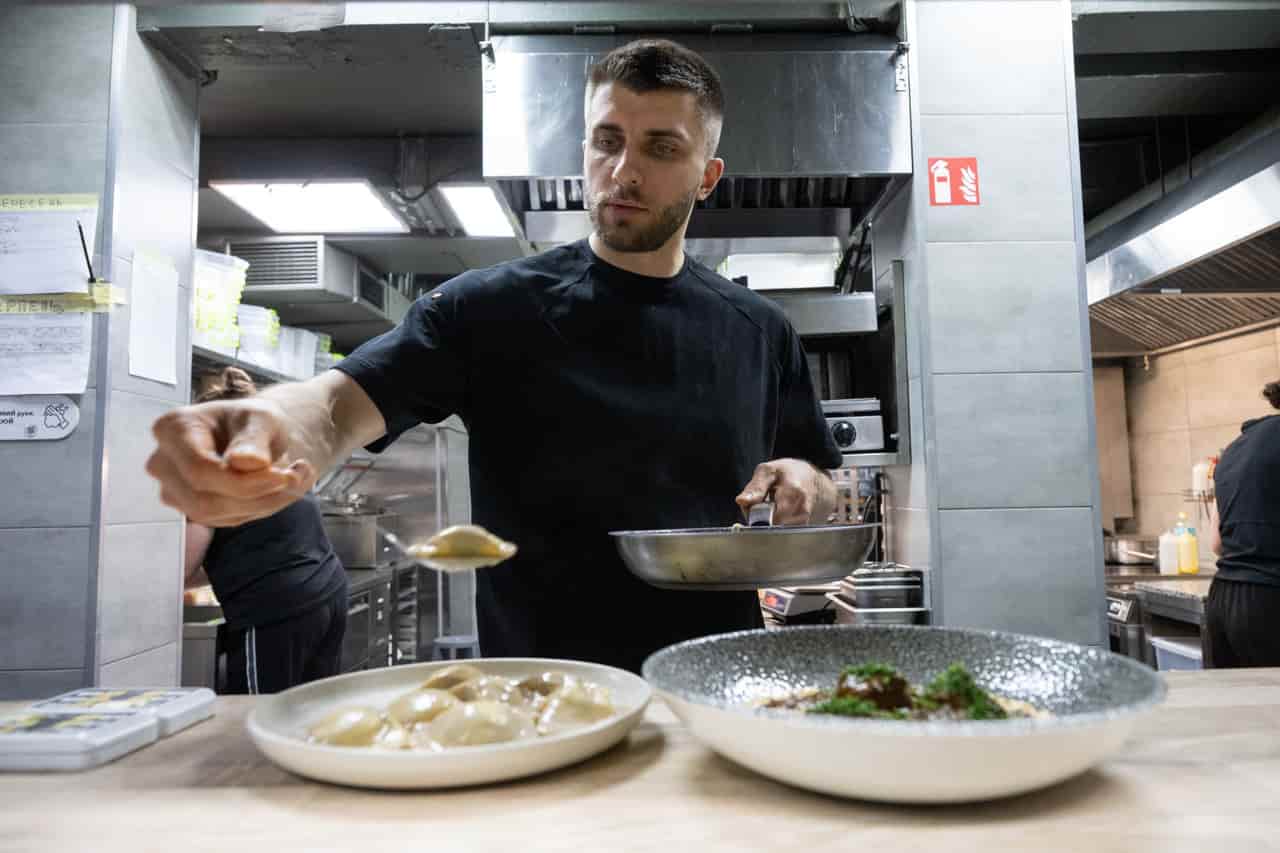 Kyiv Restaurants Rebuild and Adapt After Russian Attacks