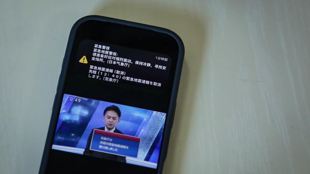 Japan issues, then retracts, false magnitude 9.9 earthquake alert