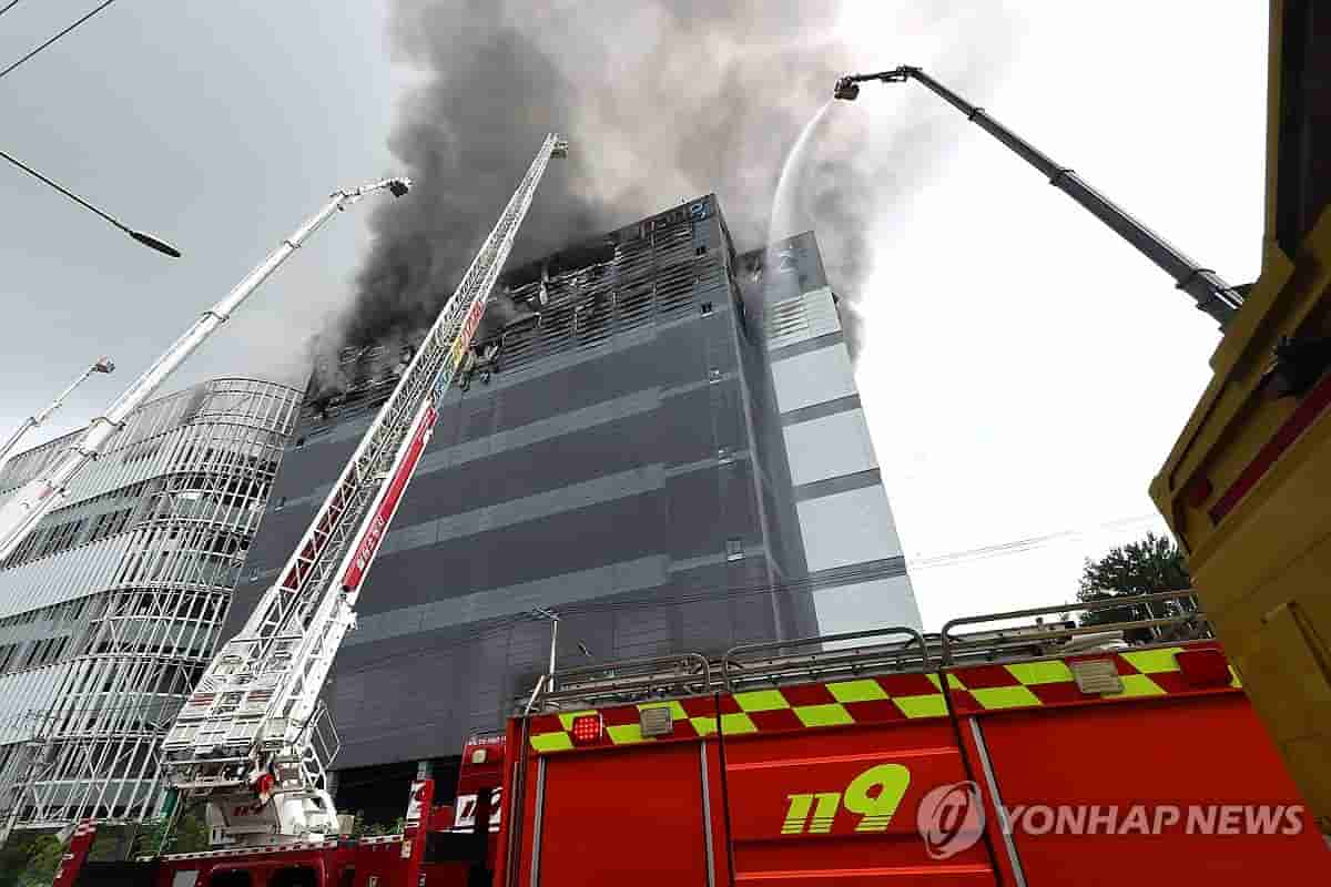 Firefighters continue to battle blaze at Coupang logistics center