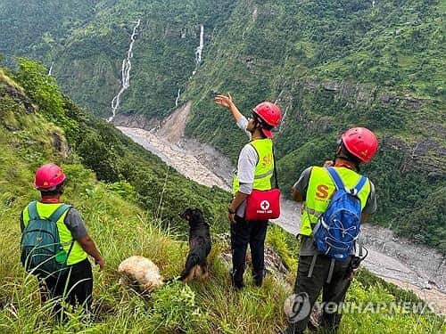 Search continues for 9 South Koreans missing in Nepal floods