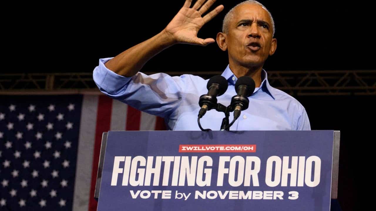 Obama attacks Trump on economy, Iran war during campaign rally