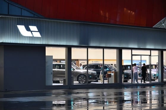 Li Auto Swings to Loss on Competition, Lower Deliveries