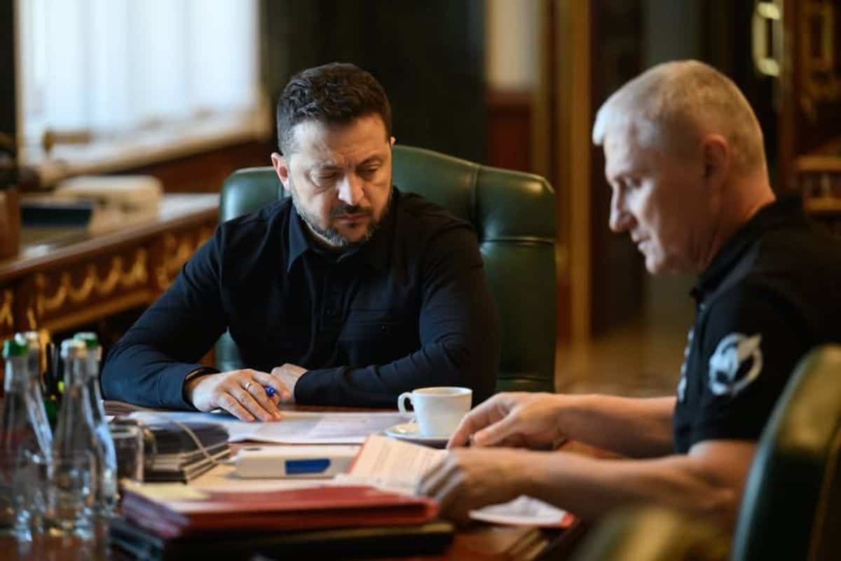 Russia Considers Arming Civilian Ships Amid Shadow Fleet Protection Issues, Zelensky Says