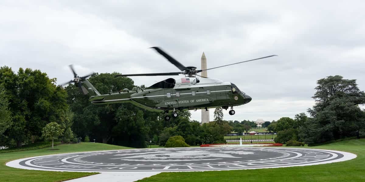 Trump takes first public flight from new $6 million White House helipad