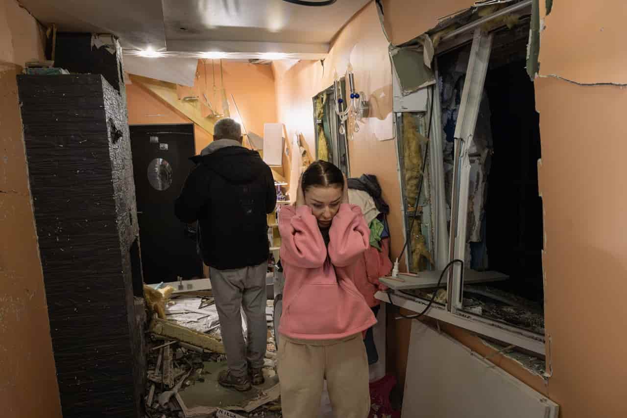 Kyiv Residents React to Putin Praise Hours After Missile Barrage