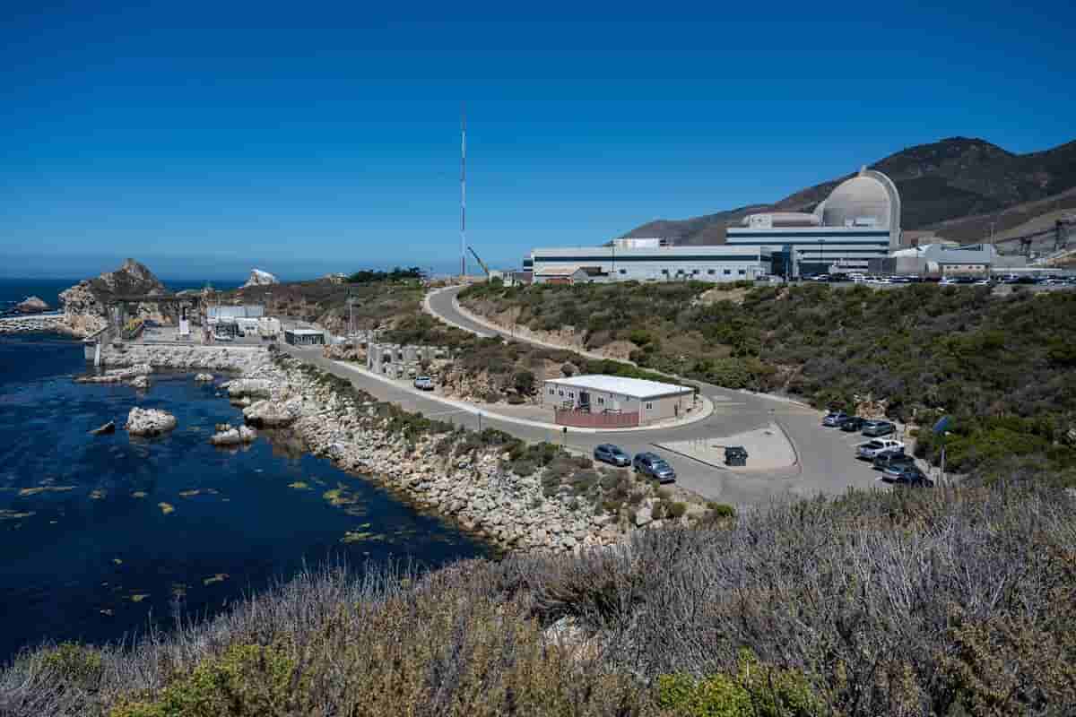 Trump administration explores offshore nuclear power plants