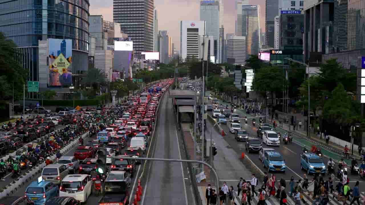 Indonesia warns against spreading fake news ahead of Independence Day