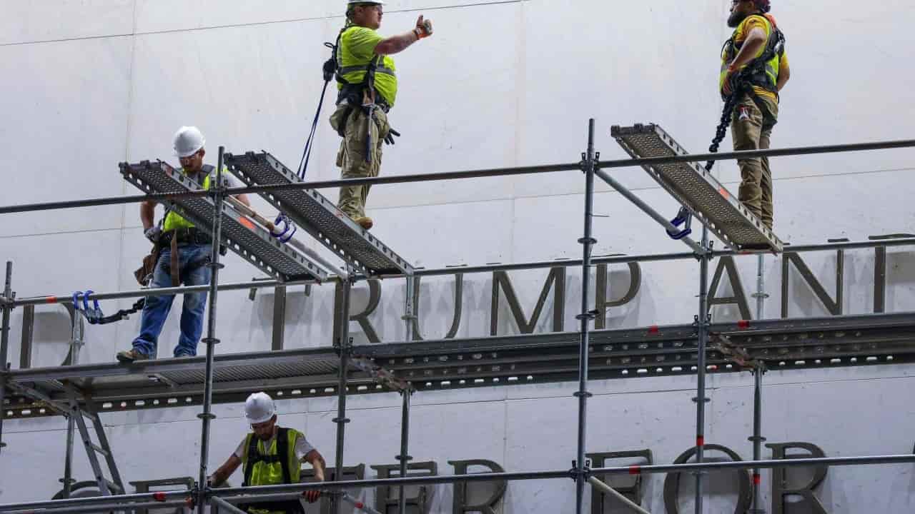 Trump-aligned board votes to rename Kennedy Center, close building