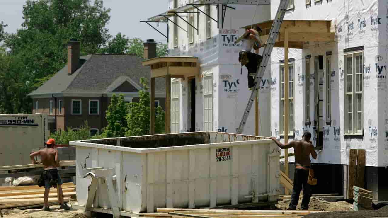 US 30-year mortgage rate hits highest since January 2025, Freddie Mac says
