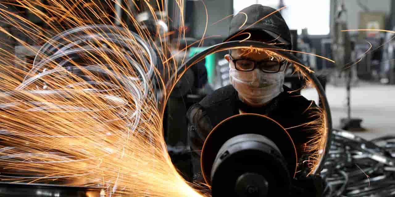 China factory activity improves but remains in contraction; services weak